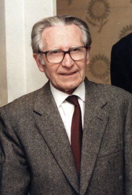Manel Oltra fa 90 anys